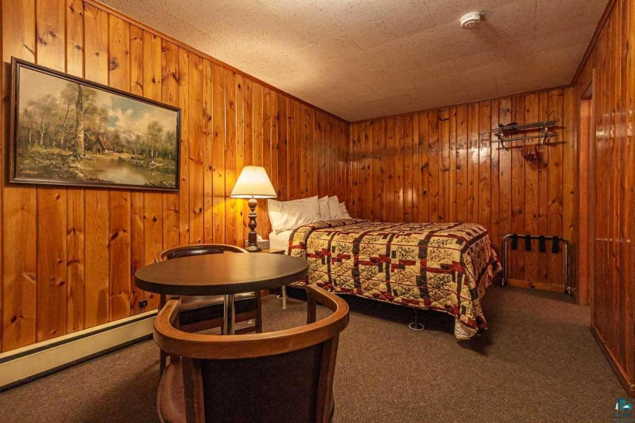Motel Ely 外观 照片