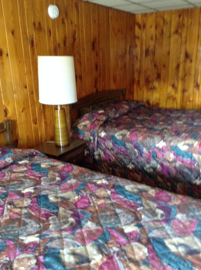 Motel Ely 外观 照片
