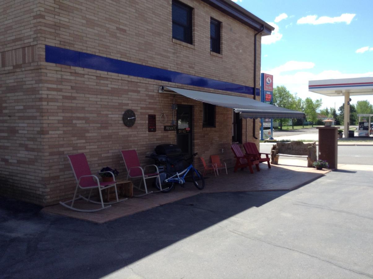Motel Ely 外观 照片